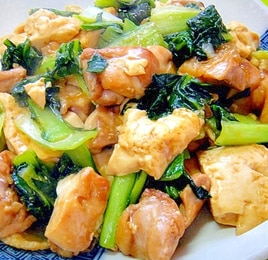 小松菜と鶏肉豆腐の炒め物